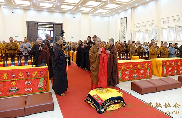 佛教-定源法师应邀于宝陀讲寺作《学佛的误区与盲点》佛学专题讲座