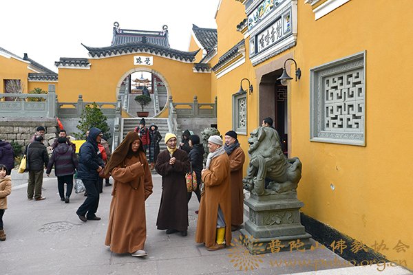 佛教-道慈会长等佛协领导一行赴全山各寺院走访慰问 佛教-道慈会长等佛协领导一行赴全山各寺院走访慰问
