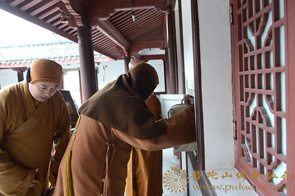 佛教-道慈会长等佛协领导一行赴全山各寺院走访慰问 佛教-道慈会长等佛协领导一行赴全山各寺院走访慰问
