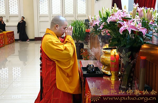 佛学-山东省微山县光明寺住持明安法师应邀于宝陀讲寺作佛学专题讲座