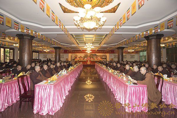 佛教-普陀山佛教协会全山执事第三十五期共修观音七法会圆满