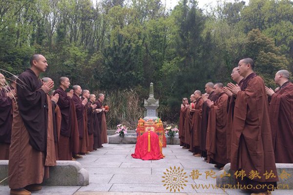 乙未年清明节普济禅寺举行祭祖上供法会
