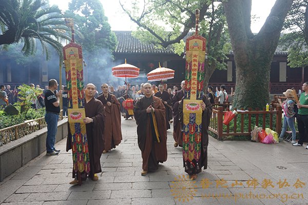 佛教-乙未年四月初八佛诞日普济禅寺隆重举行浴佛法会
