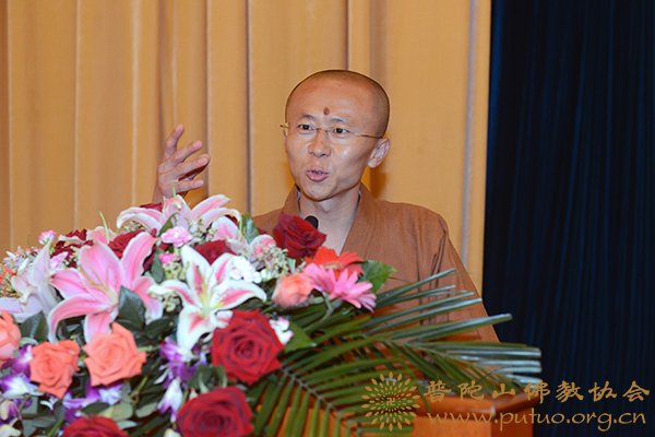 佛教-学院隆重举行2013级预科班毕业典礼