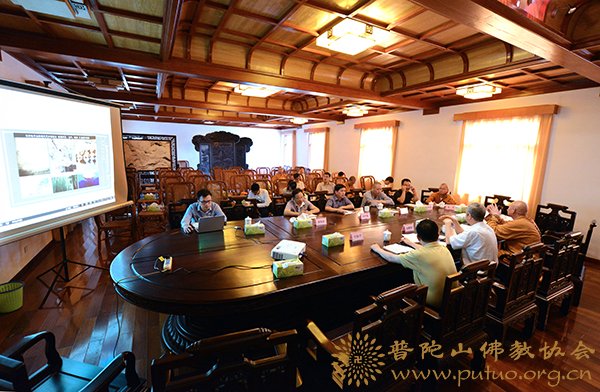 普陀山-省政协副主席汤黎路一行来普陀山调研观音法界筹建工作情况