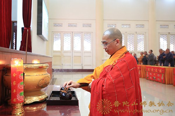 佛教-照慧法师应邀于宝陀讲寺作《丛林要则》佛学专题讲座