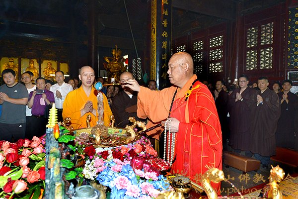 四月初八-戊戌年四月初八佛诞日普济禅寺隆重举行浴佛法会