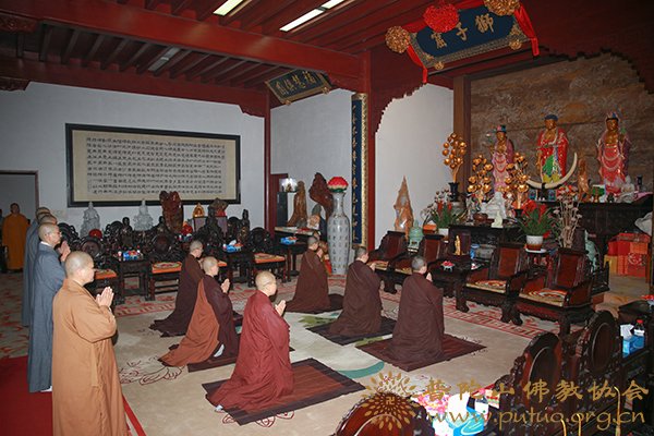 佛教-圆通禅林等寺院结夏安居礼请会长道慈大和尚为依止律师 佛教-圆通禅林等寺院结夏安居礼请会长道慈大和尚为依止律师