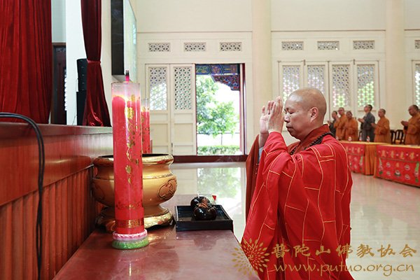 佛教-中国佛教协会副会长心澄法师应邀于宝陀讲寺作《佛教礼仪》佛学专题讲座