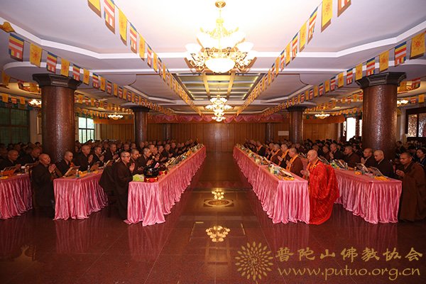佛教-普陀山佛教协会全山执事第三十六期共修观音七法会隆重举行