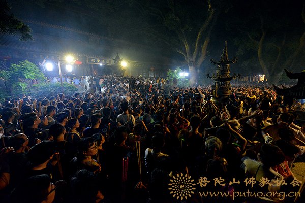 佛教-普济禅寺戊戌年六月十九观音香会期进香活动安全有序
