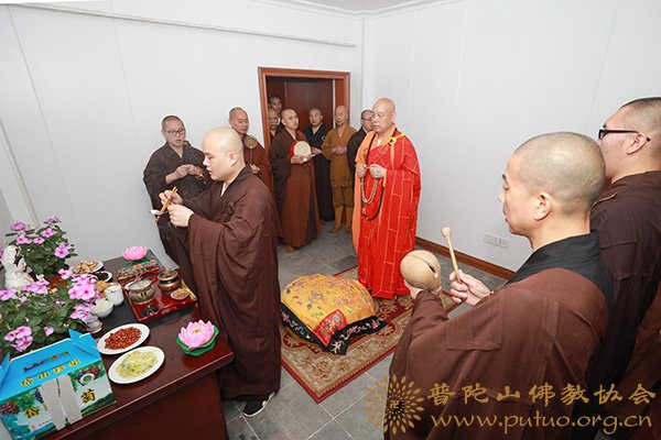 佛教-会长道慈大和尚为慧济禅寺演昌法师送关