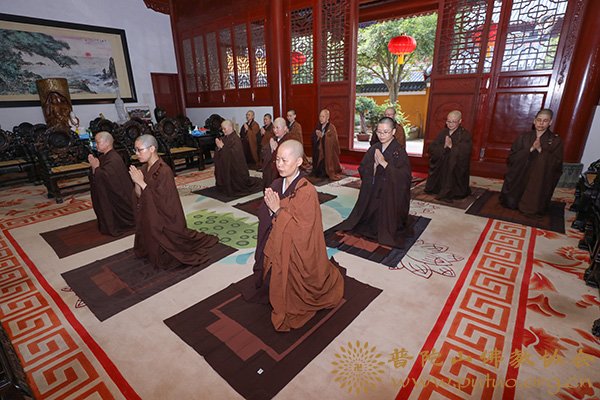 佛教-会长道慈大和尚为香林净院等寺院安居僧结夏圆满作教诫