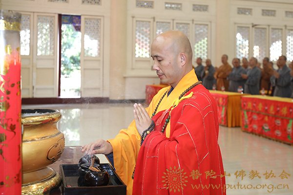 佛教-达照法师应邀于宝陀讲寺作《天台修学次第》佛学专题讲座