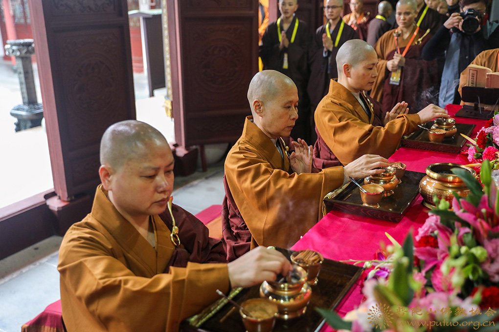 律师-普济禅寺（圆通禅林）戊戌年二部僧三坛大戒法会女众部正授沙弥尼、式叉尼戒