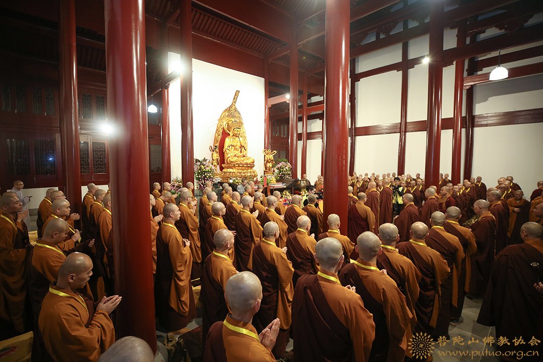 比丘戒-普济禅寺（圆通禅林）戊戌年二部僧三坛大戒法会男众部举行正授比丘戒