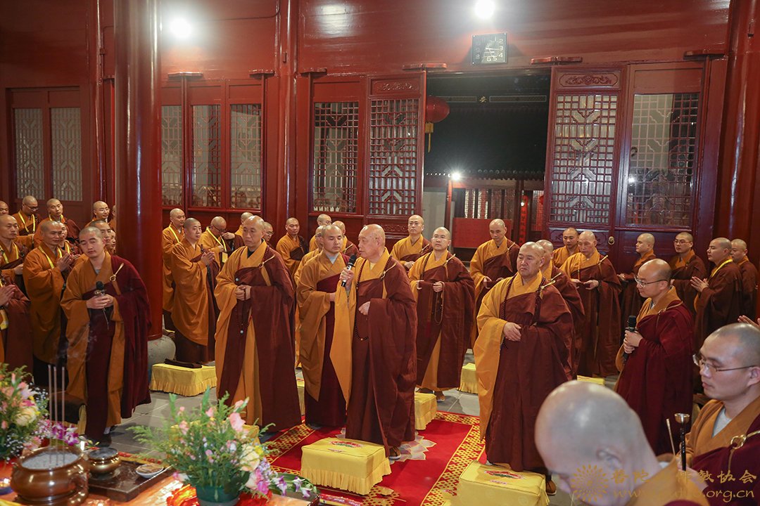 比丘戒-普济禅寺（圆通禅林）戊戌年二部僧三坛大戒法会男众部举行正授比丘戒