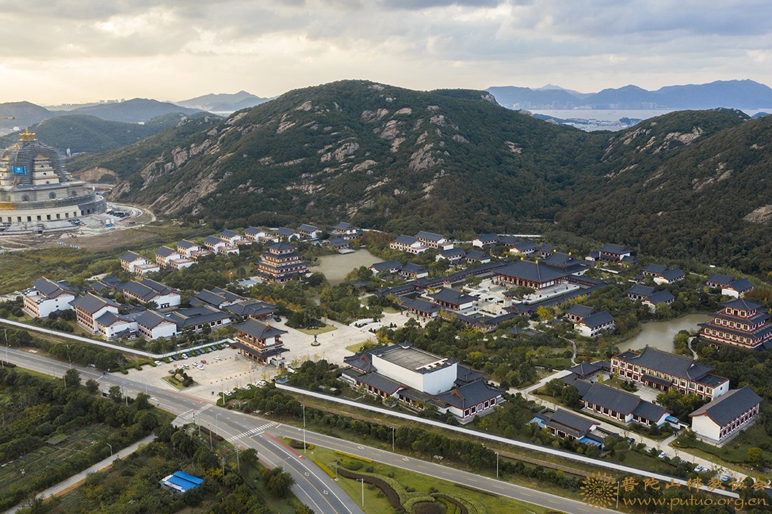 佛教-中国佛学院普陀山学院隆重举行建校三十周年纪念大会