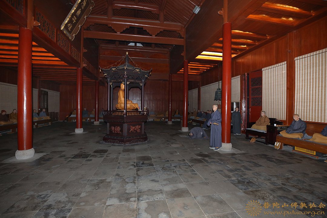 普陀山-普陀山法雨禅寺举行戊戌年冬季禅七法会