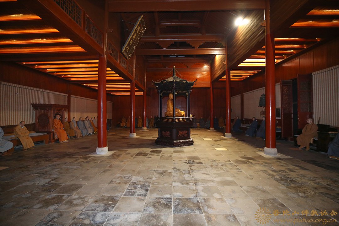 普陀山-普陀山法雨禅寺举行戊戌年冬季禅七法会