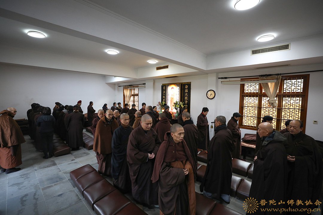 佛教-普陀山佛教事业中的专修道场