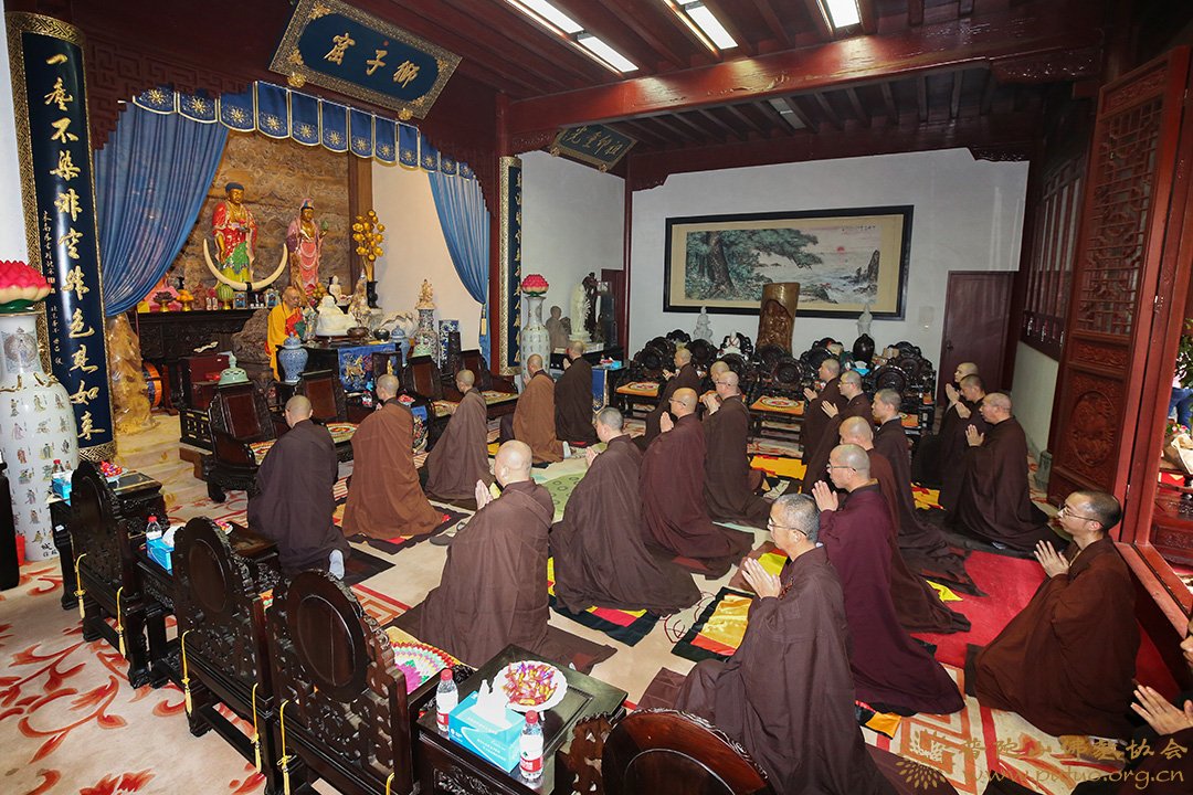 佛教-会长道慈大和尚为香林净院等寺院安居僧结夏圆满作教诫