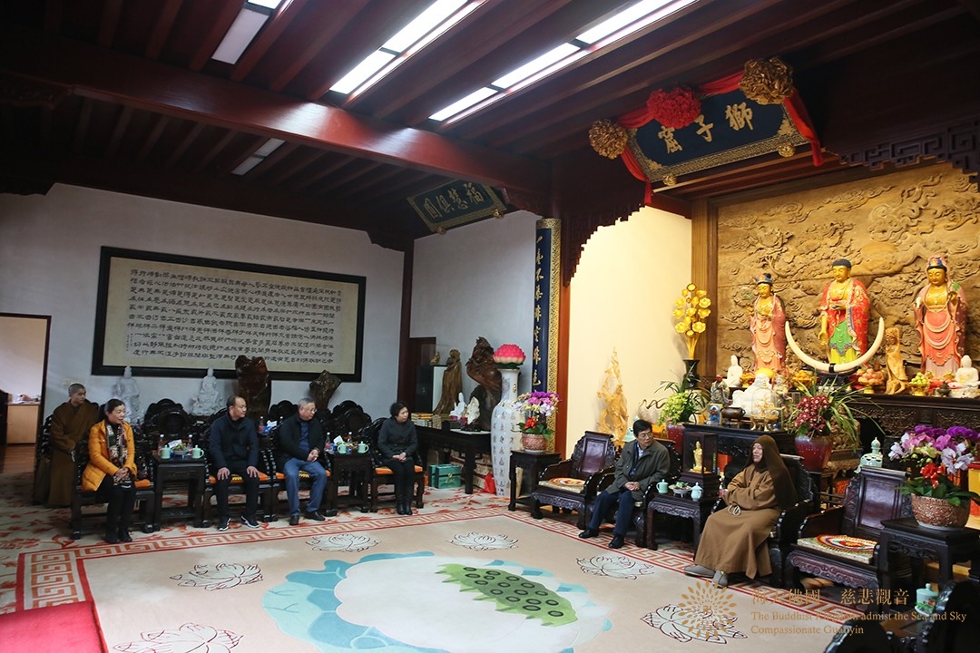 佛教-市政协主席江建国一行来我会新春慰问