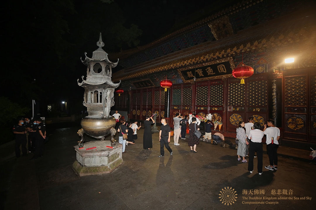 观音-普济禅寺辛丑年六月十九观音香会期进香活动安全有序