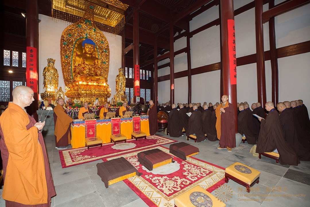 律师-普陀山普济禅寺辛丑年传授三坛大戒举行正授沙弥戒