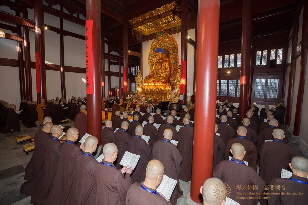 律师-普陀山普济禅寺辛丑年传授三坛大戒举行正授沙弥戒