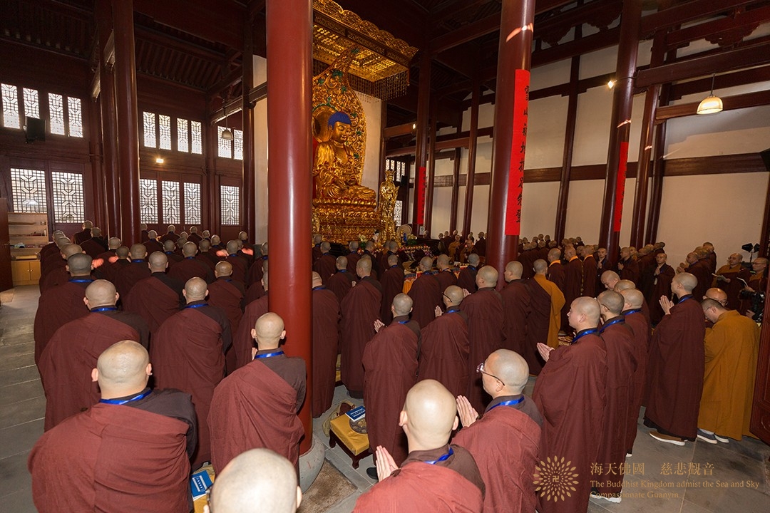 律师-普陀山普济禅寺辛丑年传授三坛大戒举行正授沙弥戒