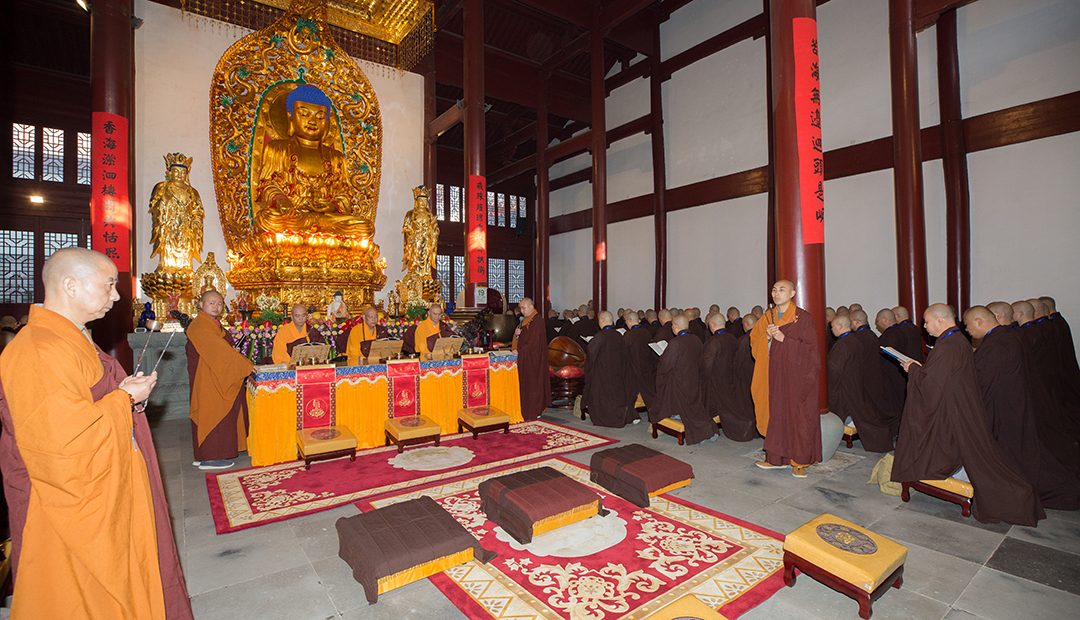 律师-普陀山普济禅寺辛丑年传授三坛大戒举行正授沙弥戒