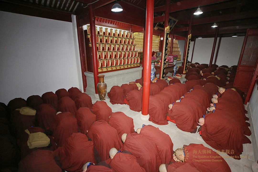 比丘戒-普陀山普济禅寺辛丑年传授三坛大戒举行正授比丘戒