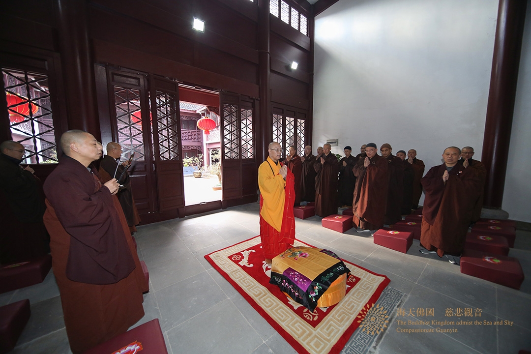 佛教-普陀山佛教协会组织全山各寺院(单位)举行抗疫祈福上供法会 佛教-普陀山佛教协会组织全山各寺院(单位)举行抗疫祈福上供法会