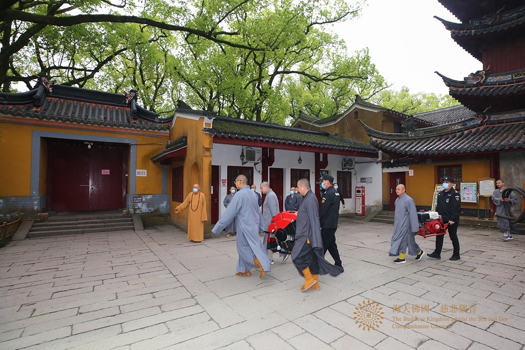 普陀山-深化平安建设  提升综治水平——普陀山佛教协会坚持中国化方向的保障之举